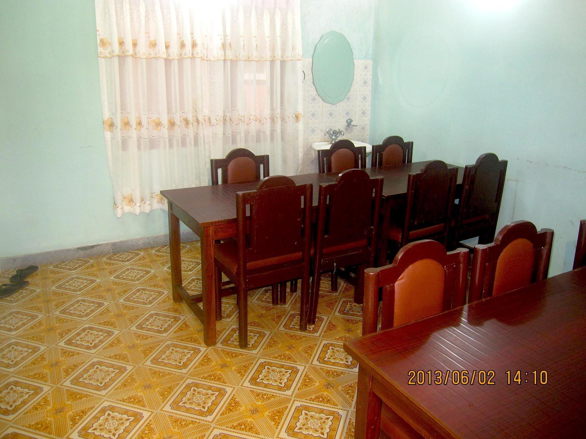 Hotel Half Moon Pokhara Zewnętrze zdjęcie